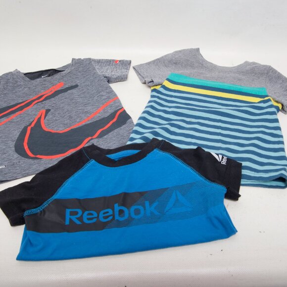 8-Piece Baby Boy Clothing Lot 12 Months – Tops & Jeans – Nike Levi’s C K Reebok - Picture 7 of 10